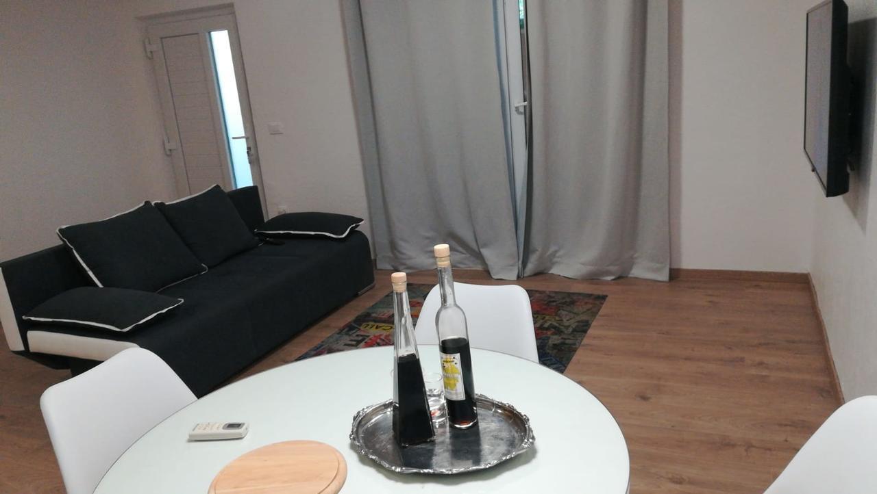Centar Guest House Макарска Экстерьер фото